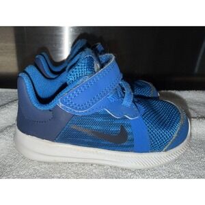 Nike Downshifter‎ Size 5C Boys Sneakers Blue